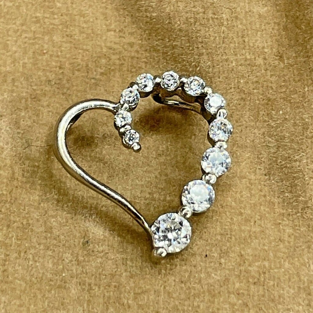 Jcm 925 Sterling Silver Cubic Zirconia Heart Pendant Thailand 21$